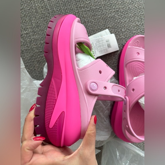 Crocs Mega Crush Matte Sandals – Pink Tweed – Size 8 Women - Picture 2 of 8